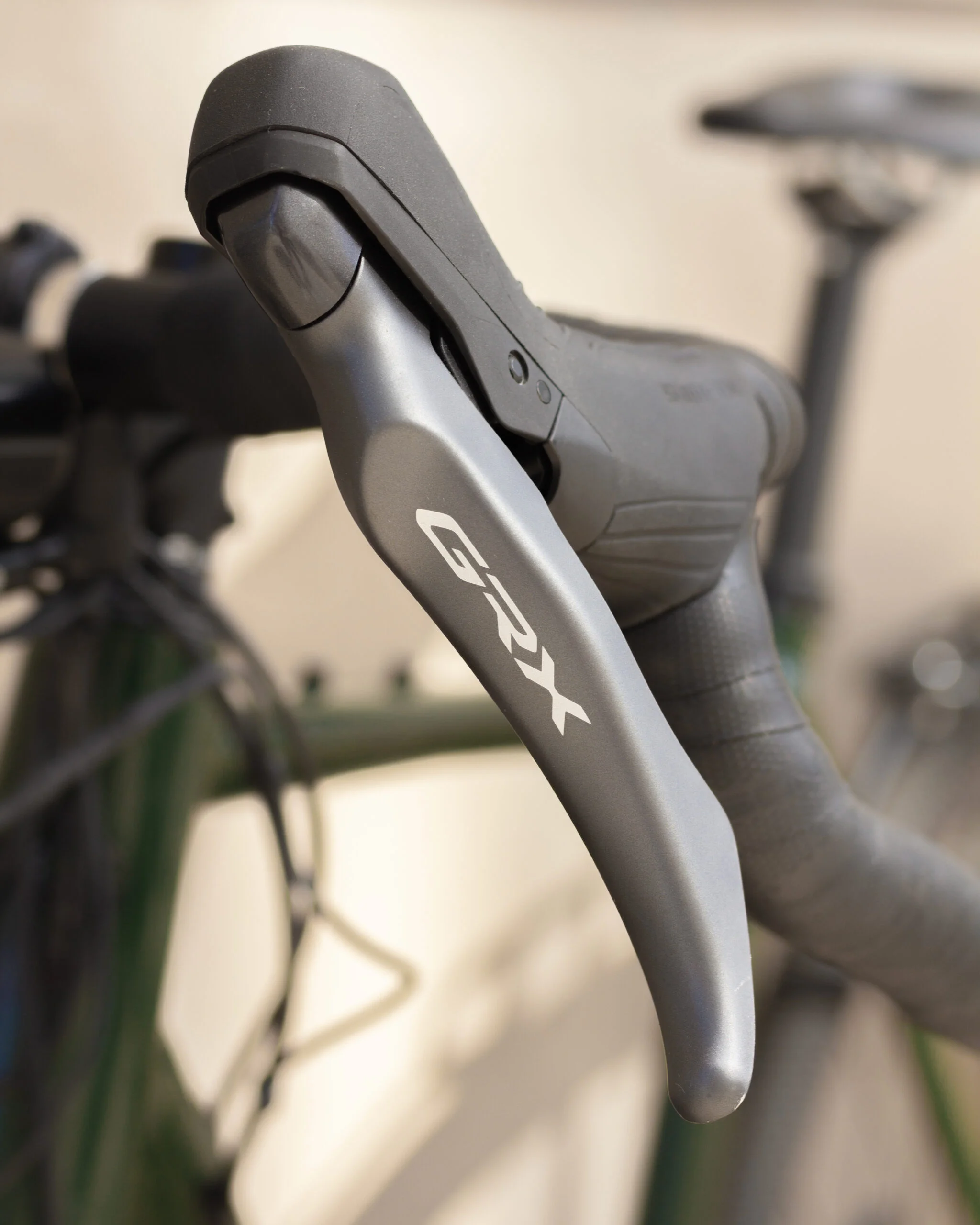 Gravelbike IUMENTUM Schotter mit Shimano GRX Gruppe Detailaufnahme Schalthebel
